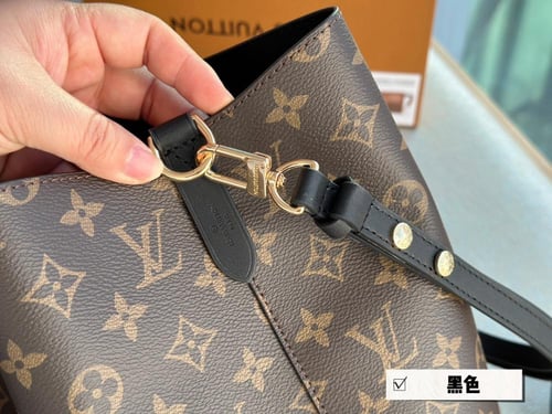 شنطة لويس فيتون نيونيو بني اسود