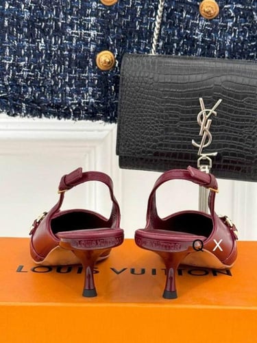 لويس فيتون كعب عالي عنابي