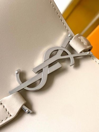 شنطة سان لوران بيج أنيقة