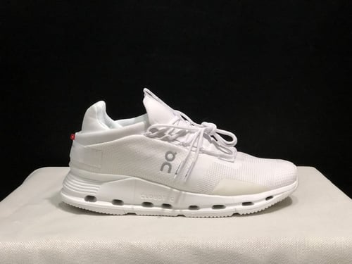 اون رانينغ كلاود نوفا ابيض