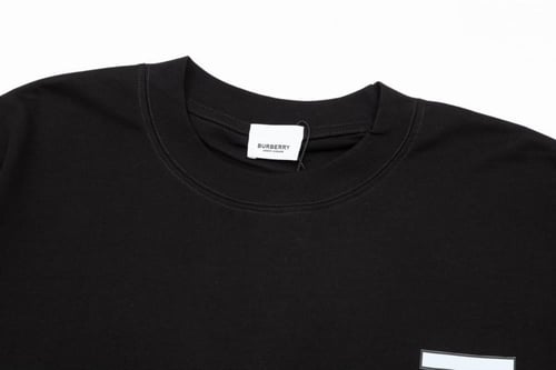 تي شيرت بربري اسود فخم