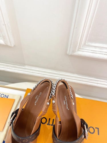 لويس فيتون كعب عالي جملي