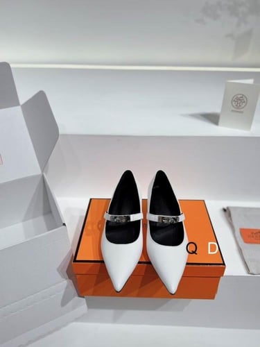 ايرميز كعب عالي أبيض