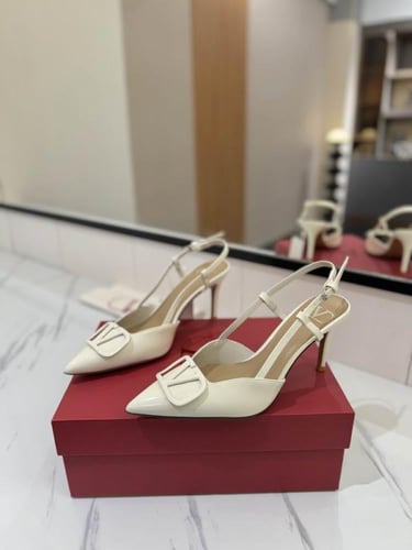 فالينتينو كعب عالي سكري