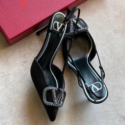 فالينتينو كعب عالي اسود