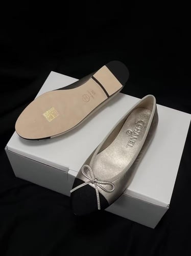 فلات شانيل جولد