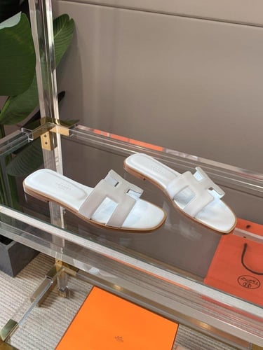 ايرميز صندل ابيض ترند