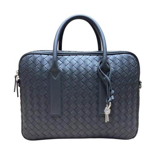 شنطة بوتيقا اسود فخمة