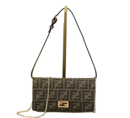 شنطة فيندي 'باقيت' بني