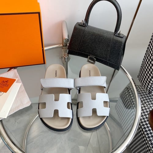 ايرميز صندل ابيض عملي