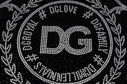 جاكيت دي اند جي اسود