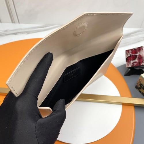 باوتش سان لوران بيج