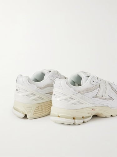 نيو بالانس 1906 أبيض راقي