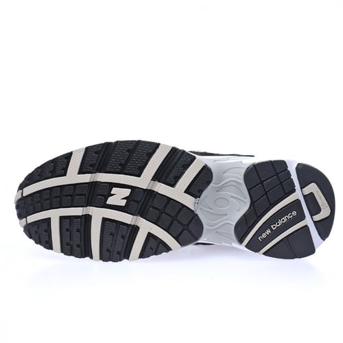 نيو بالانس 725 أسود