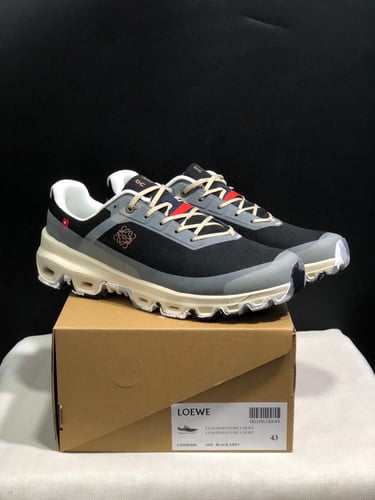 اون رانينغ لويفي رمادي و اسود