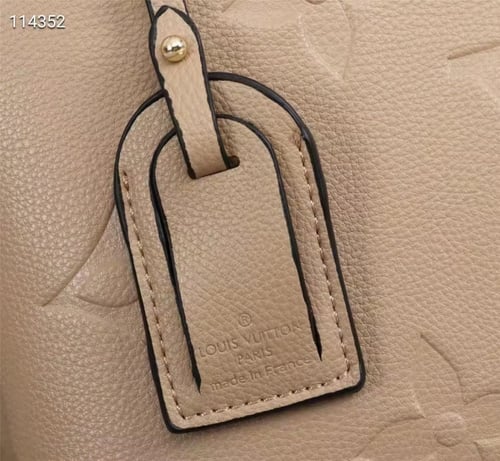 شنطة لويس فيتون غراند باليه MM بيج