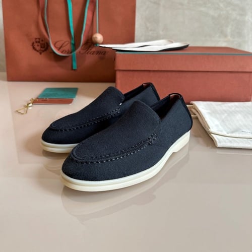 لوروبيانا كحلي فخم