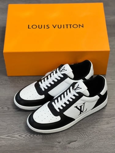 لويس فيتون ترينر ابيض و اسود