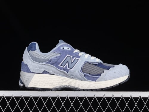 نيو بالانس 2002R ازرق فاتح