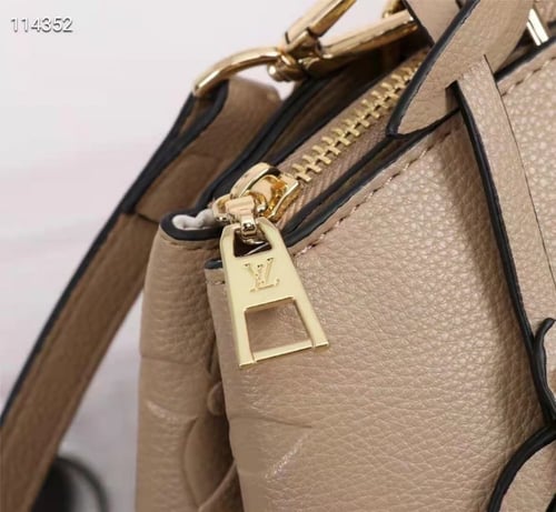 شنطة لويس فيتون غراند باليه MM بيج