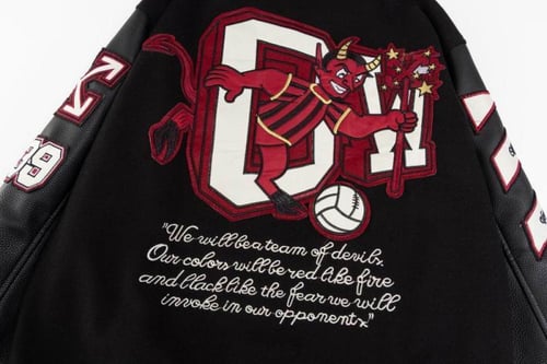 جاكيت اوف وايت اسود احمر بتصميم متألق