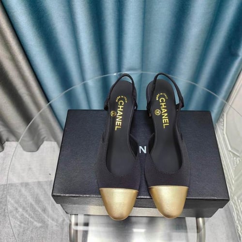 تشانيل كعب عالي أسود و جولد