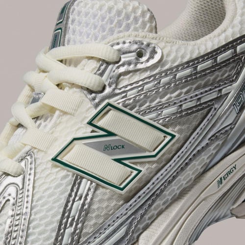 نيو بالانس 1906 فضي و اخضر