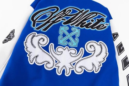 جاكيت اوف وايت ازرق ابيض بتصميم رشيق