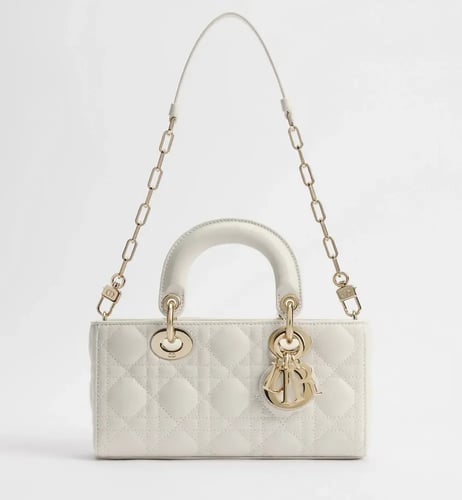 شنطة ديور أبيض راقي