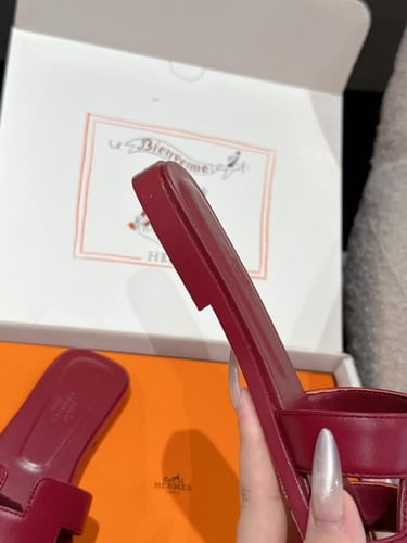 ايرميز صندل عنابي فخم