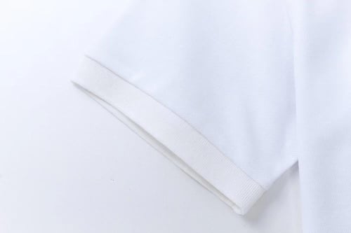 تي شيرت ديور ابيض مميز