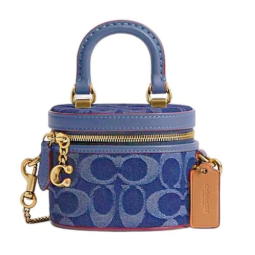 شنطة كوتش ازرق