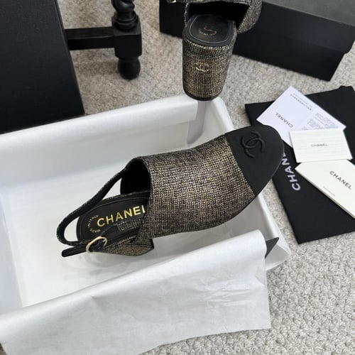 شانيل كعب عالي ميتاليك