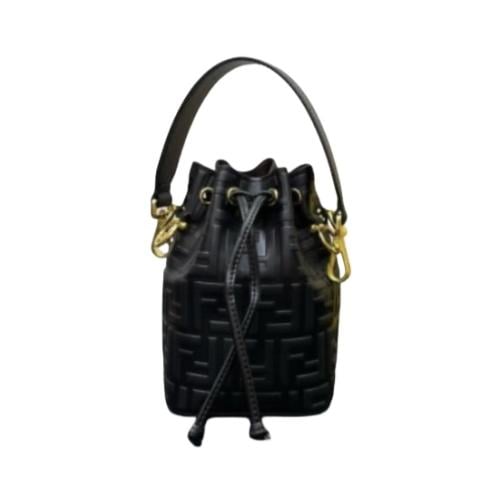 شنطة فيندي 'مون تريزور' أسود