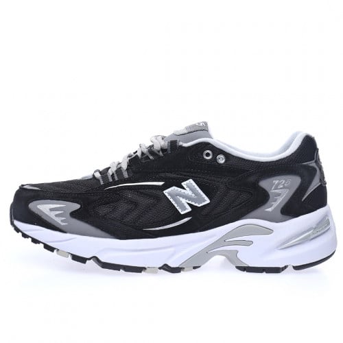 نيو بالانس 725 أسود