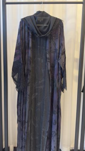 PURPLE LACE ABAYA