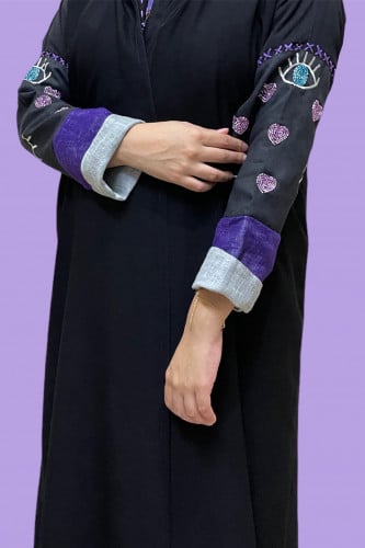 ELEGANT EYE ABAYA