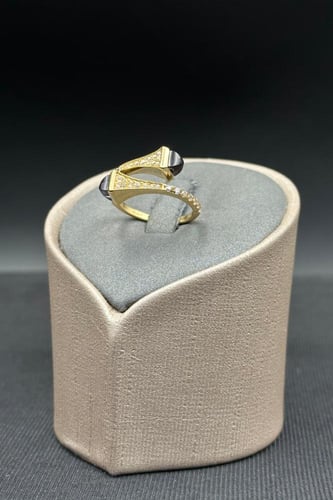 اسوارة مع خاتم ذهب تصميم الماس مع فص بنفسجي عيار 1...