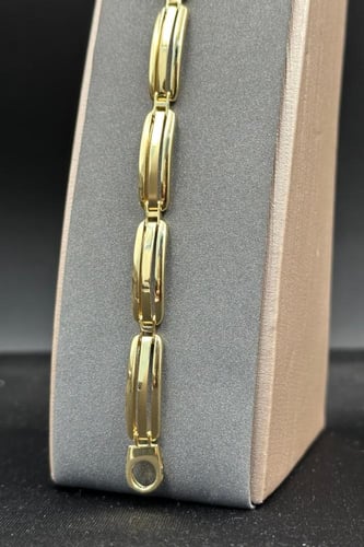 اسوارة ذهب صافي ايطالي عيار 18 وزن 10.5 جرام