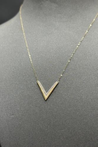 سلسلة ذهب عيار 18 بتصميم الماس وزن 0.8 جرام