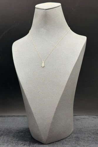 سلسال ذهب ناعم عيار 18 تصميم الماس وزن 0.6 الى 0.7...