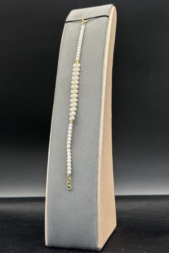 اسوارة لؤلؤ مع ذهب بالمنتصف عيار 18 وزن 1 جرام