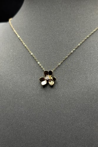 طقم زهرة ذهب تصميم الماس عيار 18 وزن 4.9 جرام