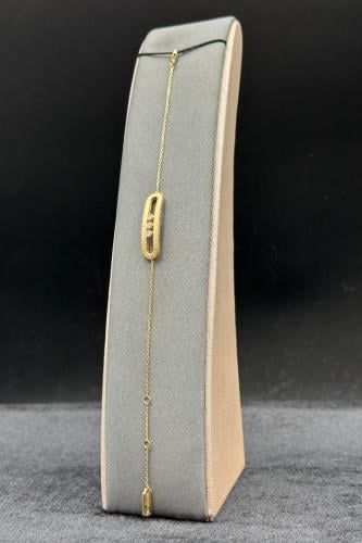 اسوارة مستطيل ذهب تصميم الماس عيار 18 وزن من 4.9 ا...