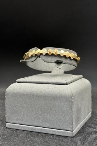 اسوارة خلية ذهب تصميم الماس عيار 18 وزن 7.4 جرام