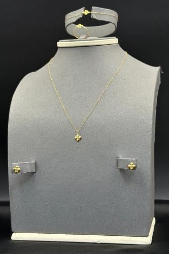 طقم زهرة ذهب تصميم الماس عيار 21 وزن 2.1 جرام