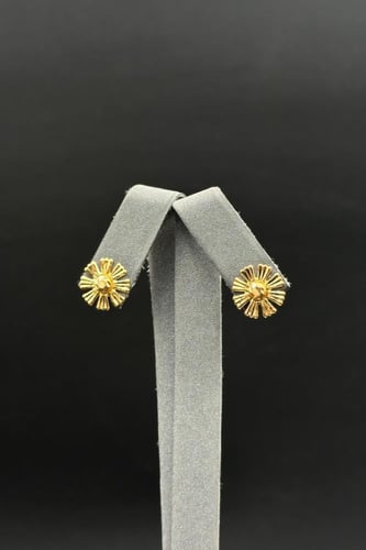 حلق رموش ذهب متعدد الألوان عيار 21 وزن من 1.2 الى...