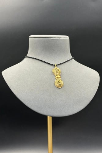 تعليقة سلسال ذهب عيار 21 بتصميم فخم وزن 4.3 جرام