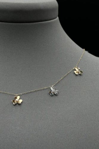 تشوكر وردات ذهب تصميم الماس