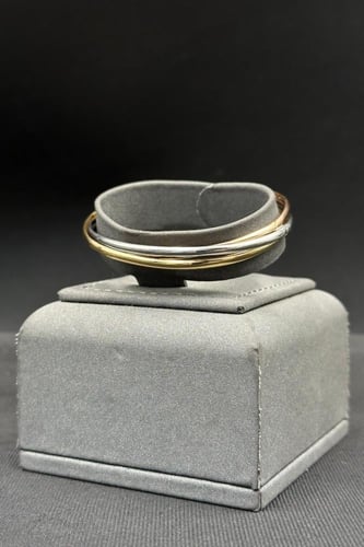 اسوارة ذهب صافي ايطالي عيار 18 وزن 11.2 جرام